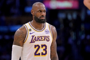 Skip继续开火：詹姆斯只是长寿GOAT 最终不过是伪GOAT